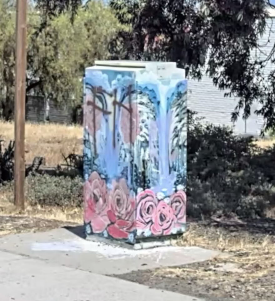 Street art vandalized by lame graffiti! What is the big deal?